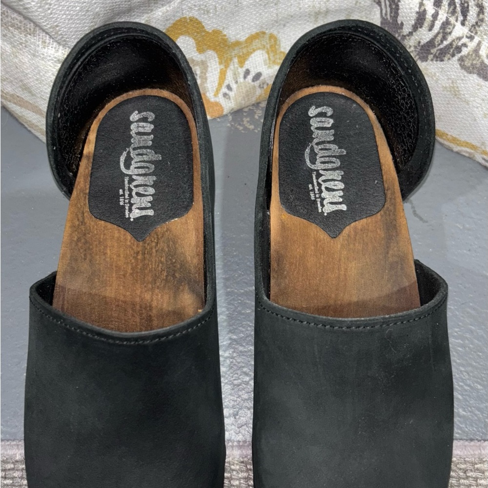 Sandgrens Handmade Swedish Wood Black Women's Clogs